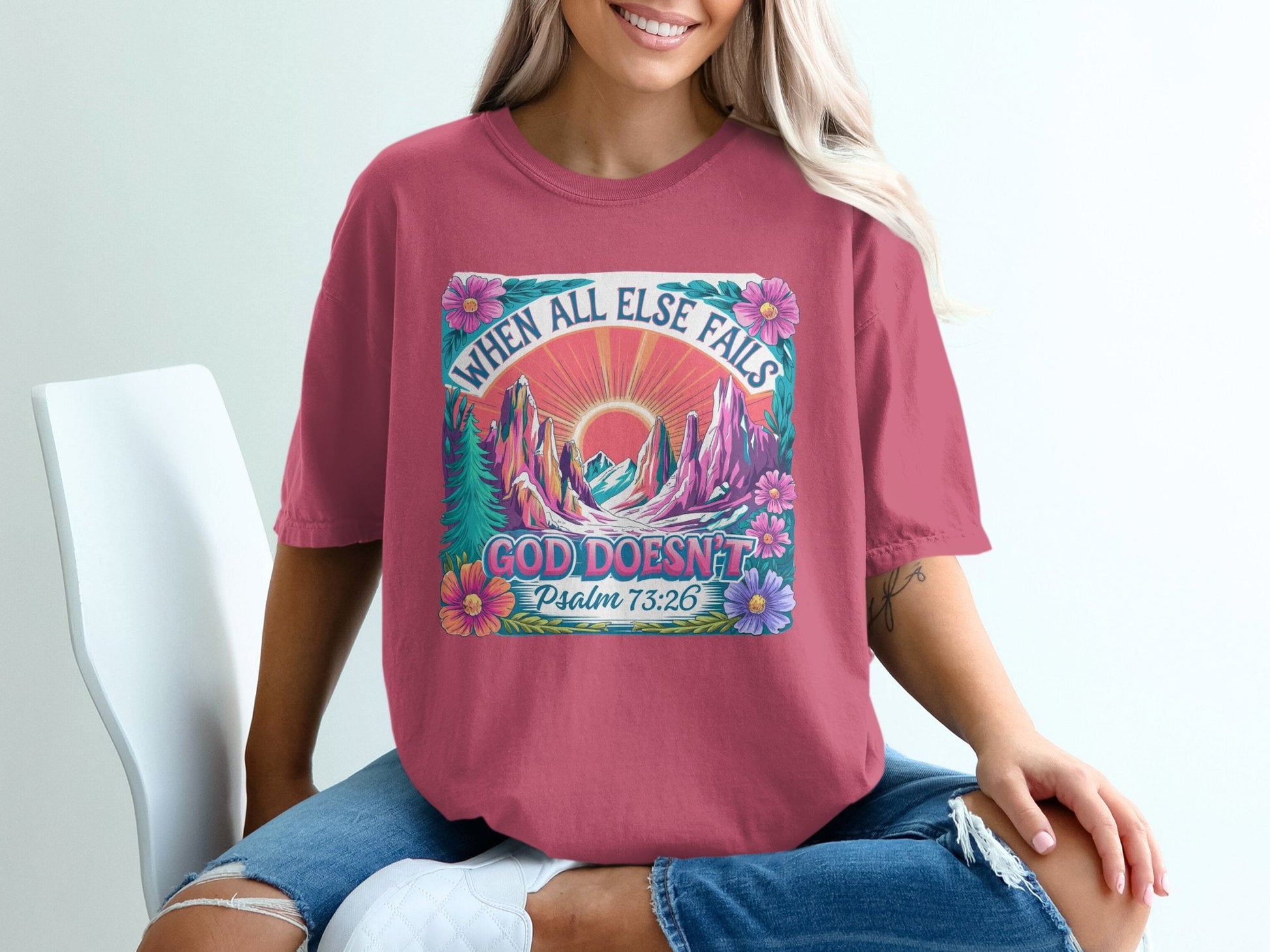 Graphic T-shirt - When All Else Fails God Doesnt - Daydream Design Store - Physical Item