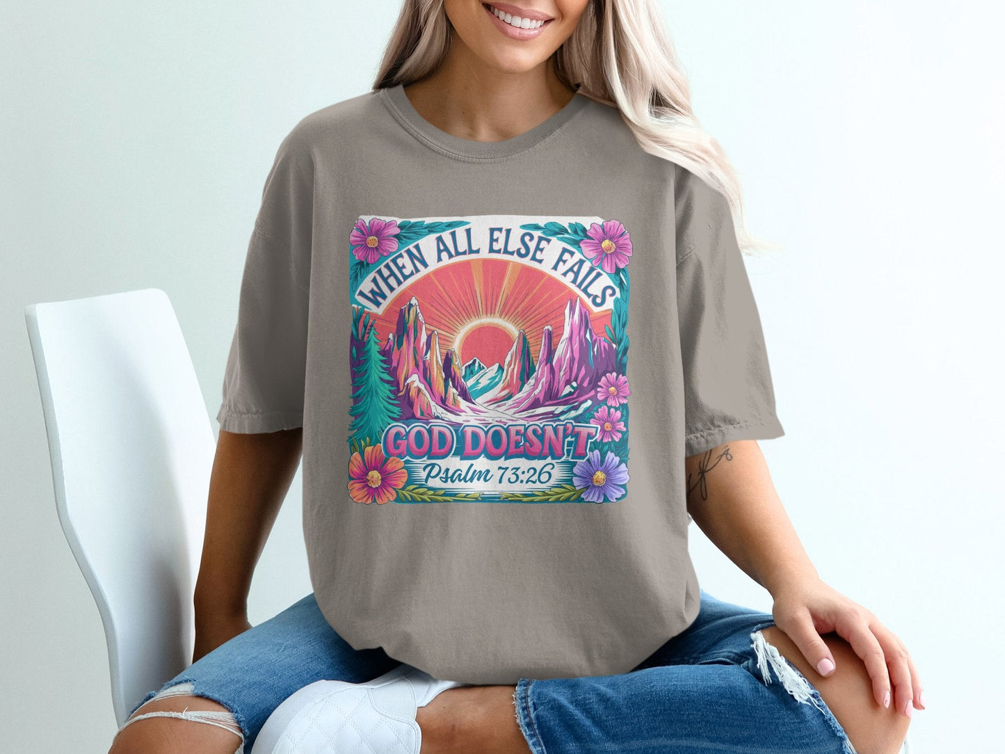 Graphic T-shirt - When All Else Fails God Doesnt - Daydream Design Store - Physical Item